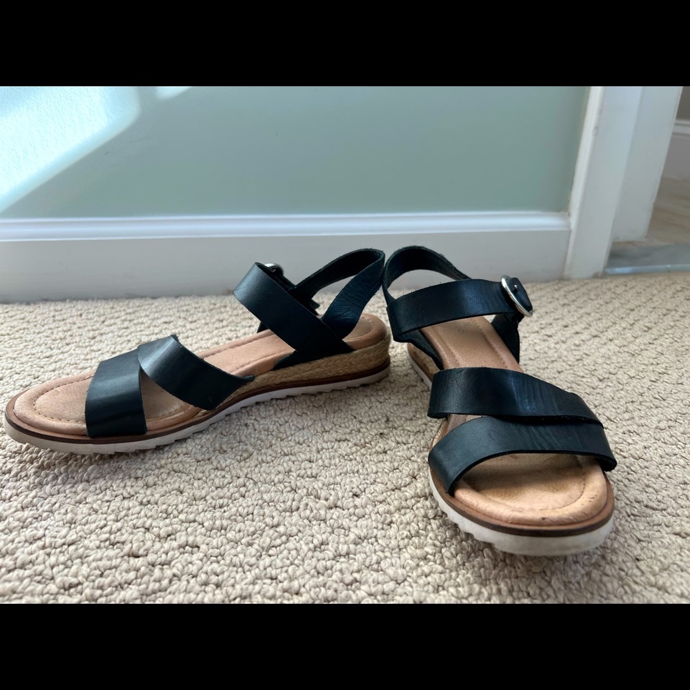 Caslon Women’s size 7 sandals